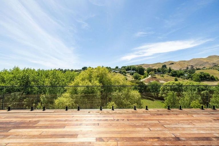 Photo of property in 131 Te Mata Peak Road, Havelock North, 4130