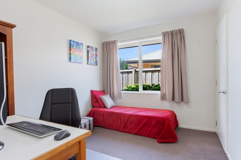 Photo of property in 146d High Street, Oxford, 7430