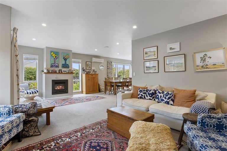 Photo of property in 16 Hakatere Road, Pegasus, 7612