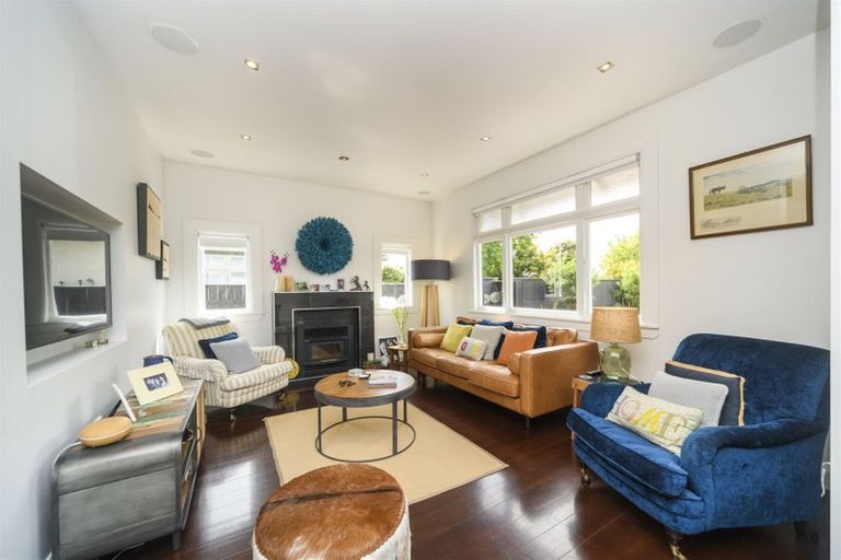 Photo of property in 44 Roy Street, Palmerston North, 4410