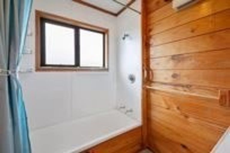 Photo of property in 4/260 Taupahi Road, Turangi, 3334