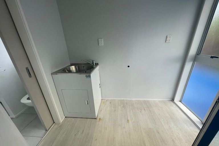 Photo of property in 27 Springtime Crescent, Stanmore Bay, Whangaparaoa, 0932