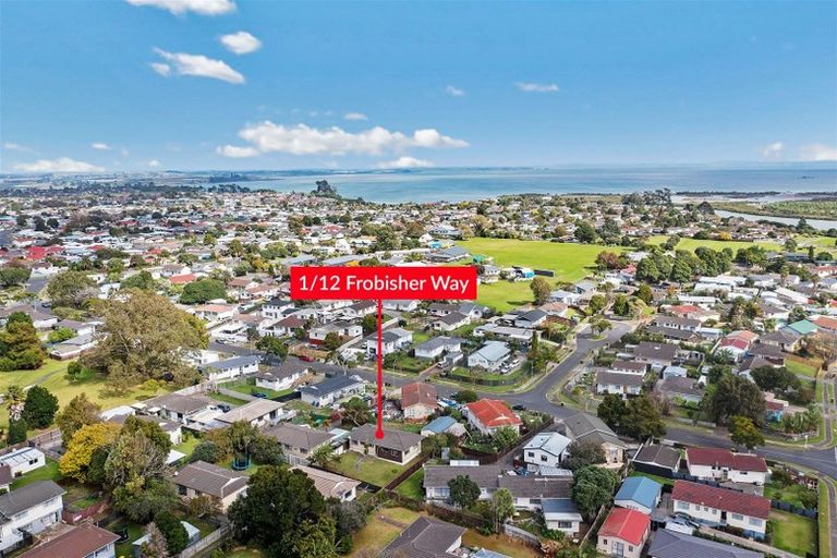 Photo of property in 1/12 Frobisher Way, Clendon Park, Auckland, 2103