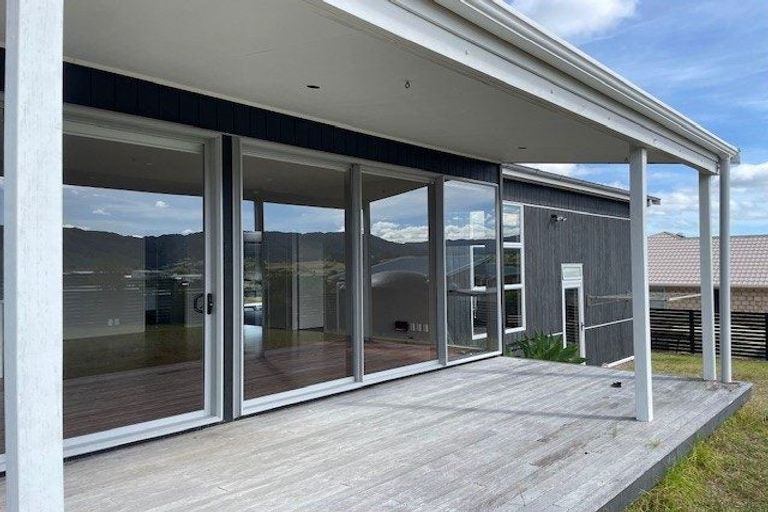 Photo of property in 4 Marram Place, Mangawhai Heads, Mangawhai, 0505