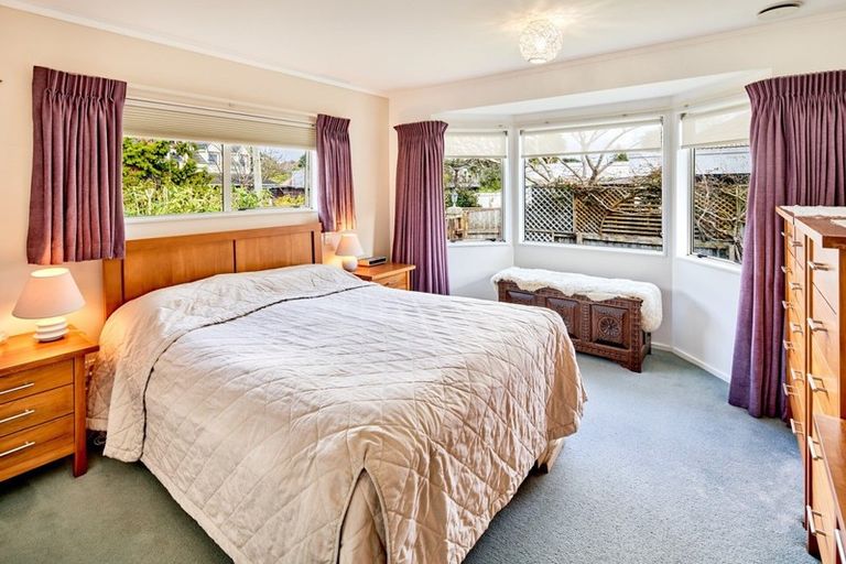 Photo of property in 12a Vaucluse Avenue, Paraparaumu Beach, Paraparaumu, 5032