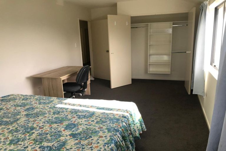 Photo of property in 177 Titirangi Road, New Lynn, Auckland, 0600