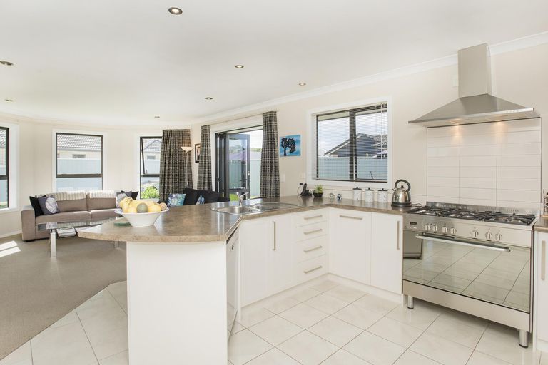 Photo of property in 14 Sterling Park, Lytton West, Gisborne, 4010