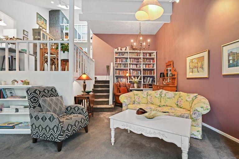 Photo of property in 2/54 Clyde Road, Ilam, Christchurch, 8041