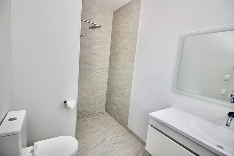 Photo of property in 15 Awatea Drive, Whitianga, 3510