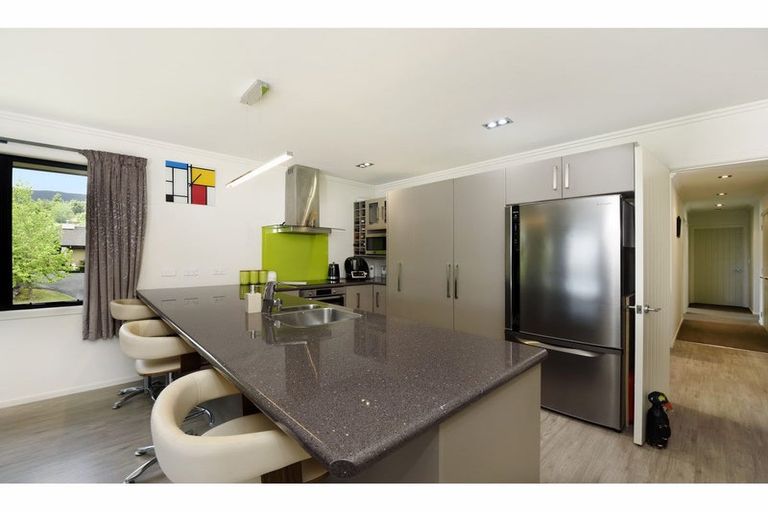 Photo of property in 28 Park Drive, Richmond, 7020