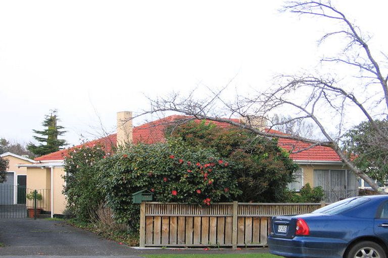Photo of property in 38 East Street, Terrace End, Palmerston North, 4410