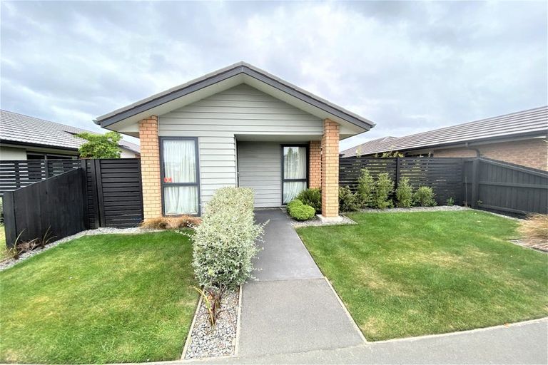 Photo of property in 19 Lightbody Lane, Wigram, Christchurch, 8042