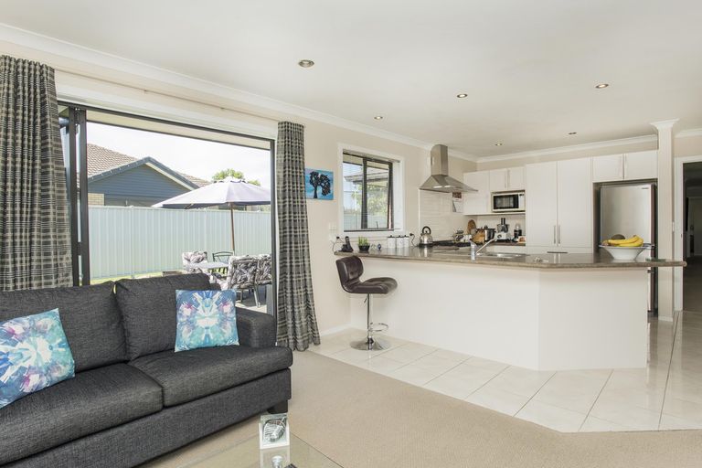 Photo of property in 14 Sterling Park, Lytton West, Gisborne, 4010