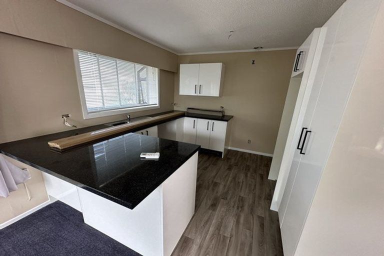 Photo of property in 1/23 Mana Esplanade, Paremata, Porirua, 5026