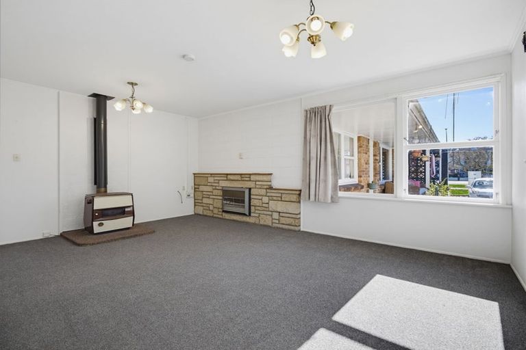 Photo of property in 43c Hamilton Road, Cambridge, 3434