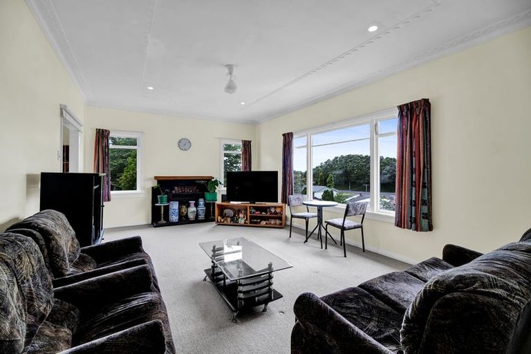 Photo of property in 215 Ngamotu Road, Spotswood, New Plymouth, 4310