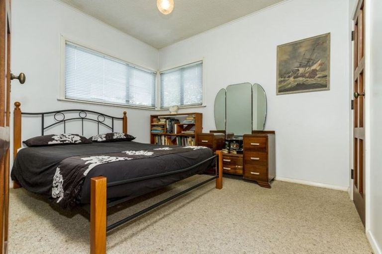 Photo of property in 2/7 Egremont Street, Belmont, Auckland, 0622