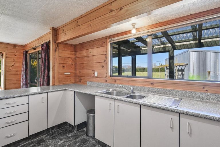 Photo of property in 130 Tollemache Road East, Longlands, Hastings, 4122