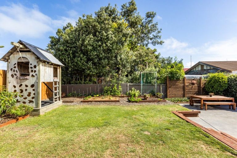 Photo of property in 38 Te Awa Avenue, Te Awa, Napier, 4110