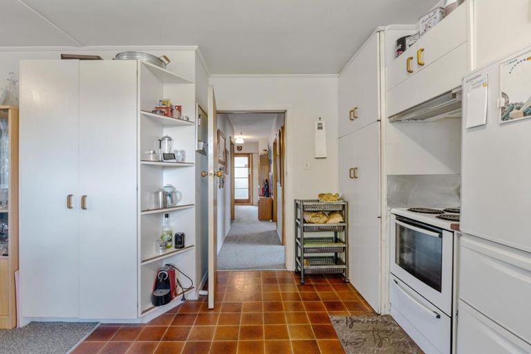 Photo of property in 11 Reynolds Avenue, Bishopdale, Christchurch, 8053