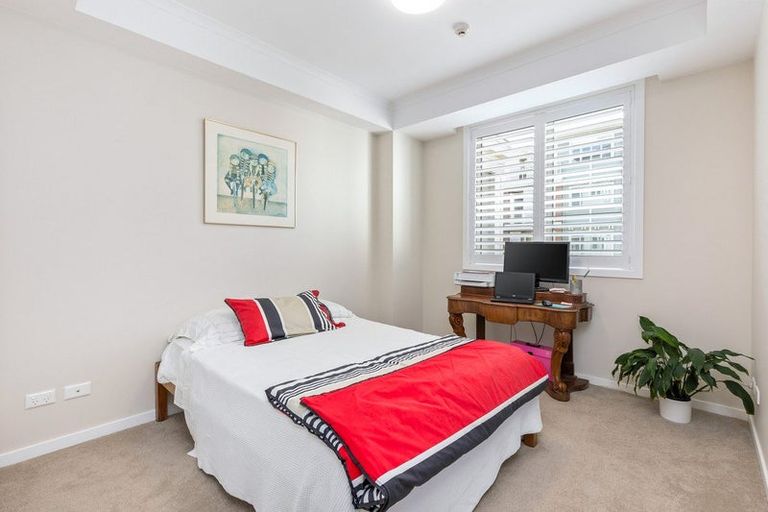 Photo of property in 73 Panorama Heights, Orewa, 0931