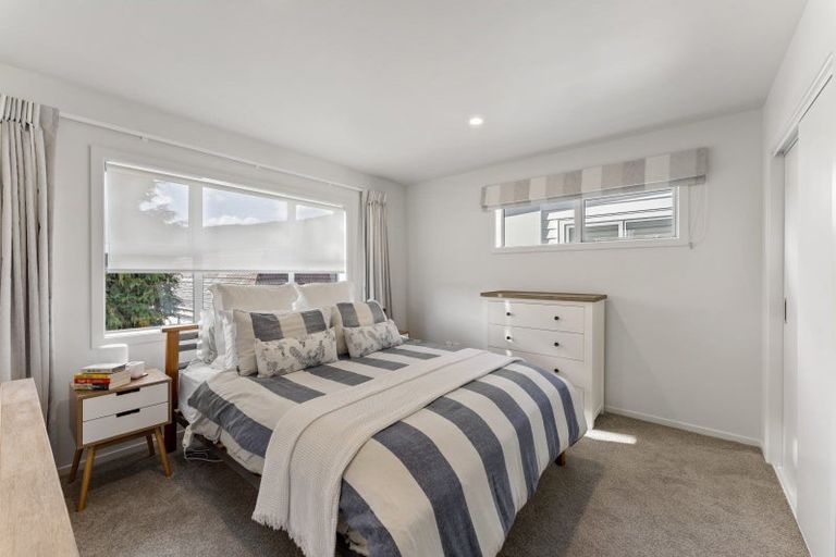 Photo of property in 39 Mcgrath Way, Taita, Lower Hutt, 5011