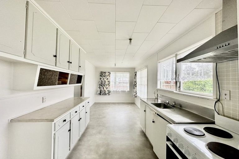 Photo of property in 2 Ulay Place, Clover Park, Auckland, 2019