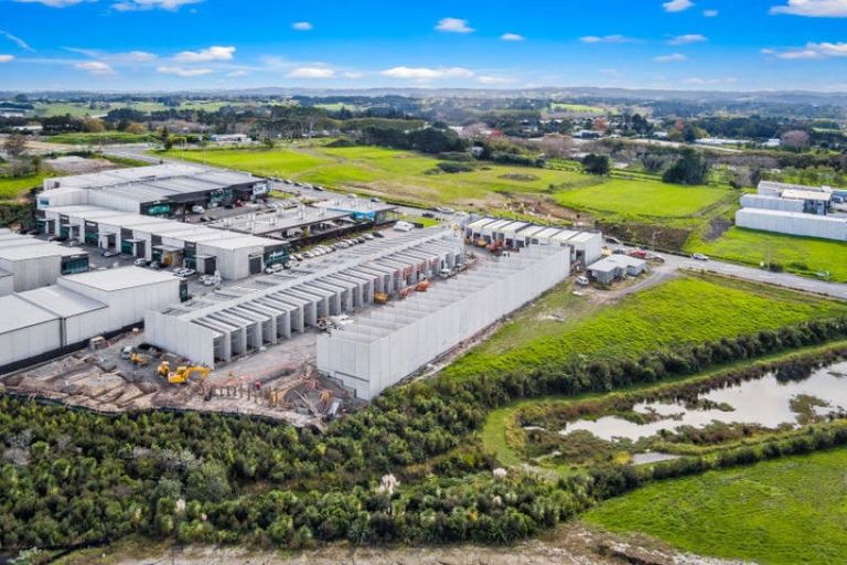 Photo of property in 11 Northside Drive, Waikiwi, Invercargill, 9810