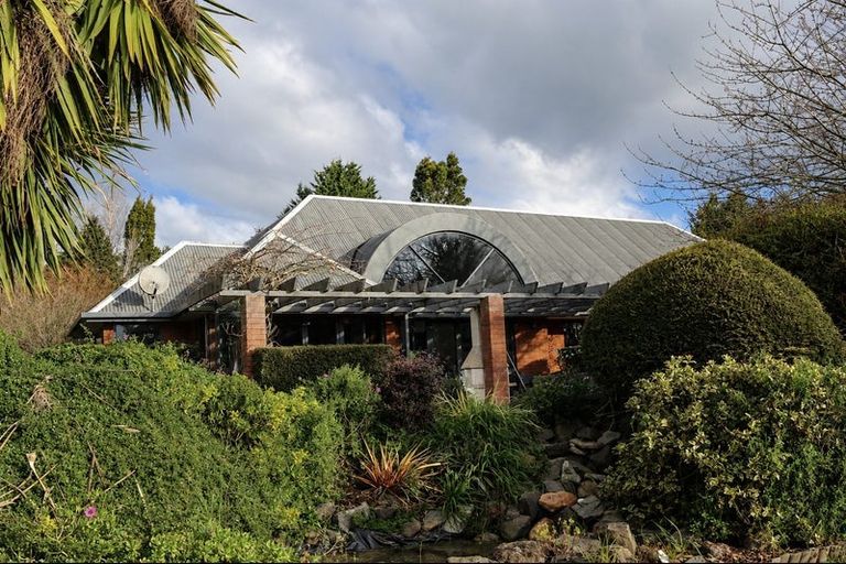 Photo of property in 90 Spur Road, Hadlow, Timaru, 7975