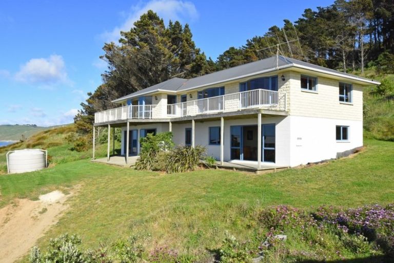 Photo of property in 80 Akitio Esplanade, Akitio, Pongaroa, 4991