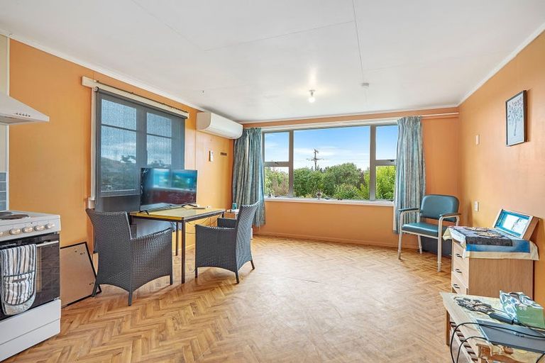 Photo of property in 35 London Street, Hampden, 9410