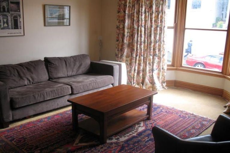 Photo of property in 11 Cottleville Terrace, Thorndon, Wellington, 6011