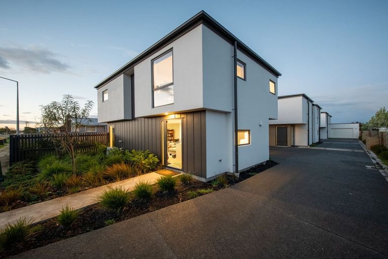 Photo of property in 1/176 Lyttelton Street, Spreydon, Christchurch, 8024