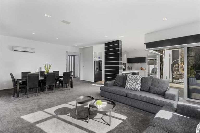 Photo of property in 97e Englefield Road, Northwood, Christchurch, 8051