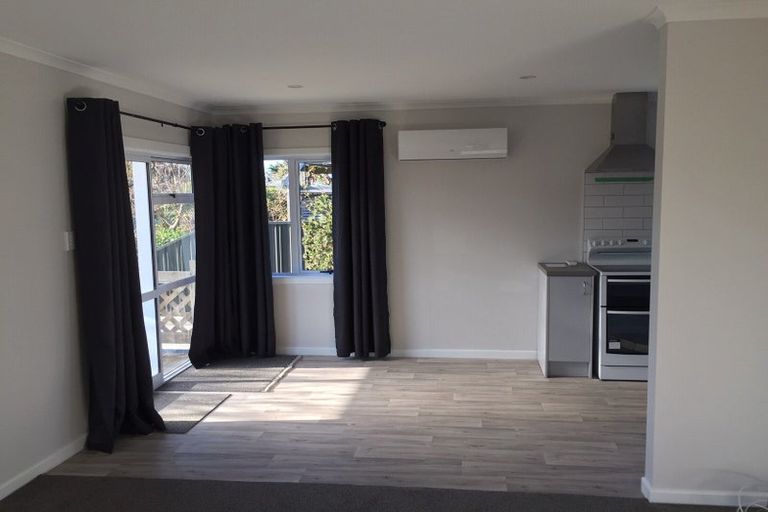 Photo of property in 37 Cassino Crescent, Onekawa, Napier, 4110