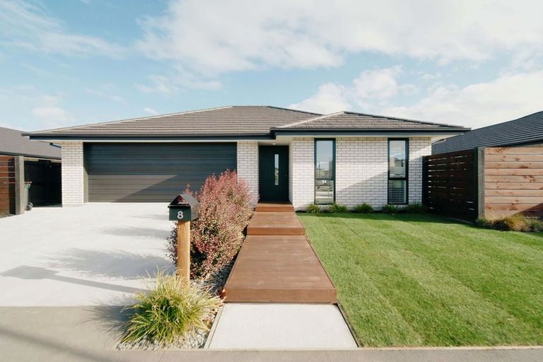 Photo of property in 8 Letitia Street, Burwood, Christchurch, 8083