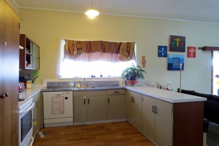 Photo of property in 1382 Rings Road, Coromandel, 3506