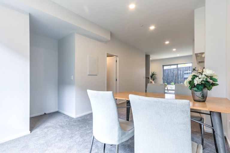 Photo of property in 11/3 Matuhi Rise, Henderson, Auckland, 0612