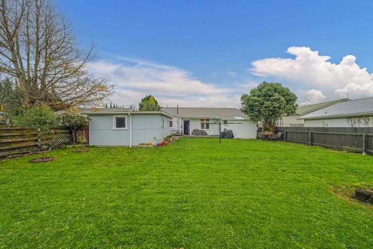Photo of property in 51 Burns Avenue, Takaro, Palmerston North, 4412