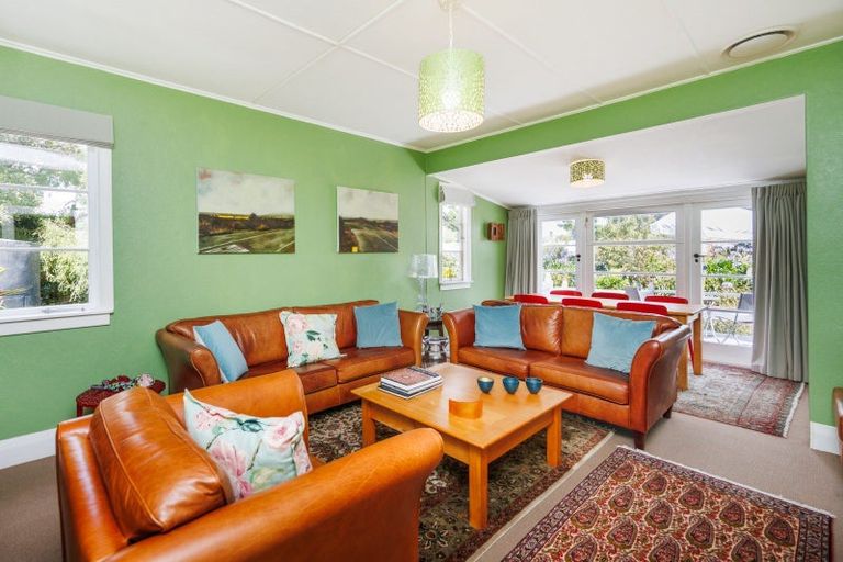 Photo of property in 6 Griffins Road, Marton, 4788