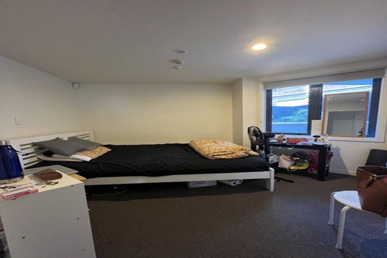 Photo of property in The Mews, 4/8 Basque Road, Eden Terrace, Auckland, 1021