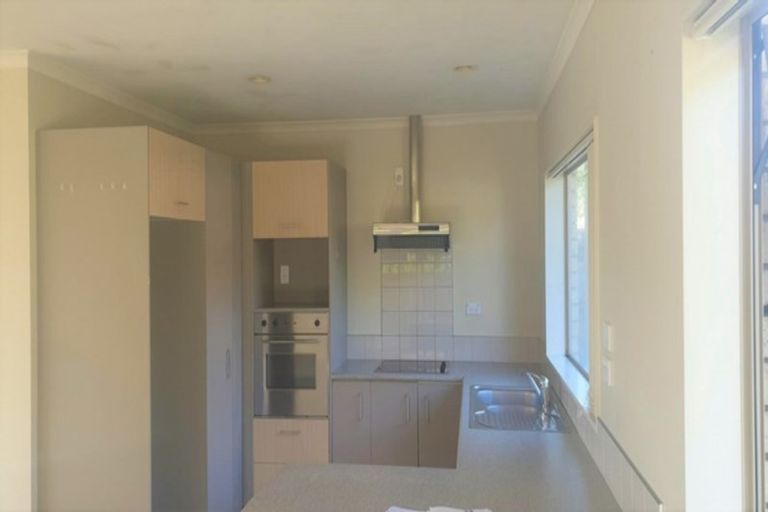 Photo of property in 12 Orbit Place, Flat Bush, Auckland, 2019