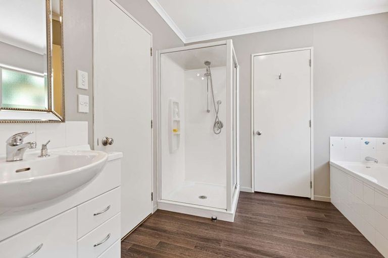 Photo of property in 37 Discovery Drive, Flagstaff, Hamilton, 3210