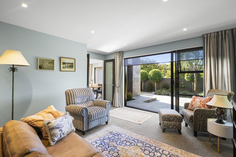 Photo of property in 20 Wai-iti Terrace, Burnside, Christchurch, 8053
