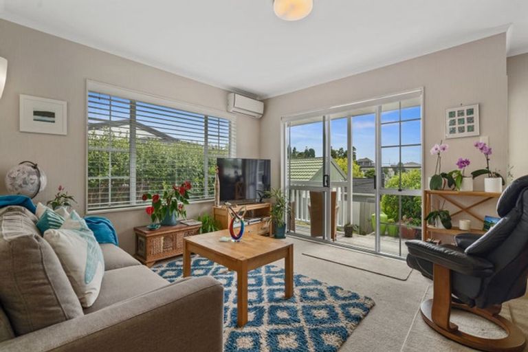 Photo of property in 15b Laing Place, Otumoetai, Tauranga, 3110