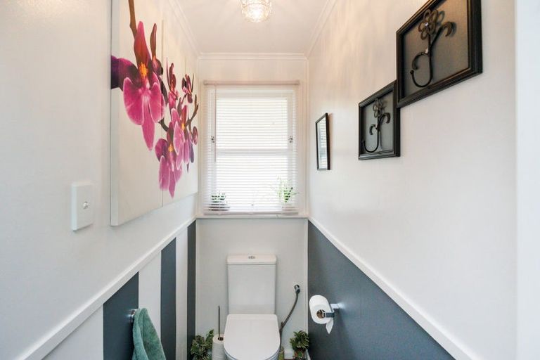 Photo of property in 69 Ongo Road, Hunterville, 4730