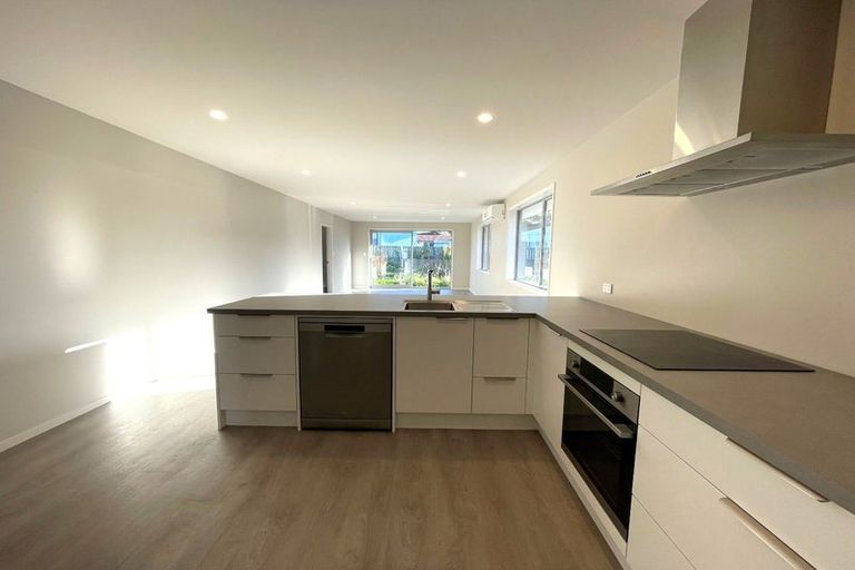 Photo of property in 75 Strange Street, Waitara, 4320