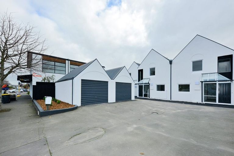 Photo of property in 1/241 Kilmore Street, Christchurch Central, Christchurch, 8011