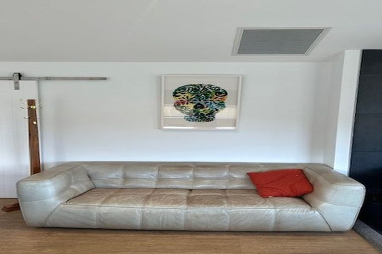 Photo of property in 9 Bannister Street, Jacks Point, Queenstown, 9371