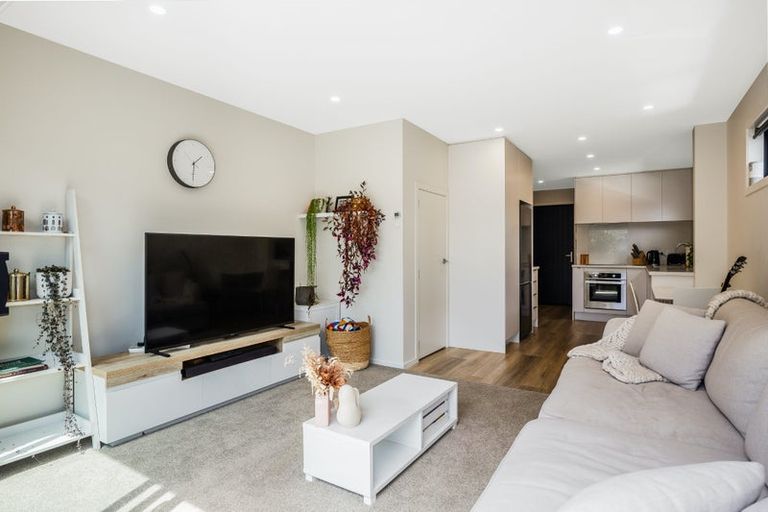 Photo of property in 3/338 Oxford Terrace, Avalon, Lower Hutt, 5011